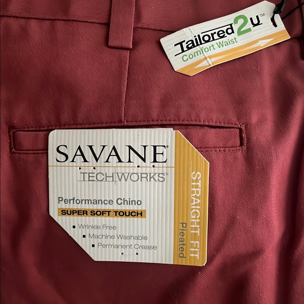 Savane Red Chinos for Effortless Style